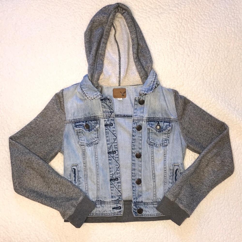 American Eagle Outfitters Jean Jacket